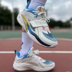 Kyrie Irving X Anta KAI 1 - Home