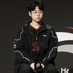 Hanwha Life HLE LCK Custom LOL Jacket