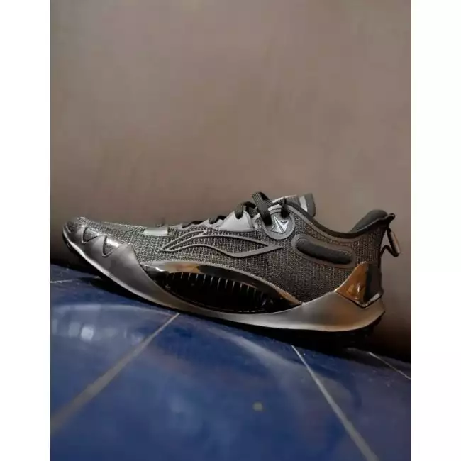 Li Ning JB-1 Jimmy Butler - Senegal Travel