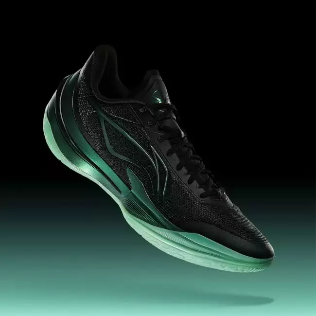 Li-Ning Liren 5 V - 3D Fragmented Shadows