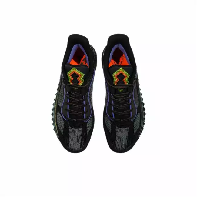 Kyrie Irving x Anta Shock Wave 6 Pro - Scarabs