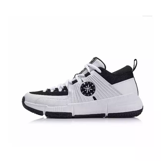 Lining cloud shoes deals