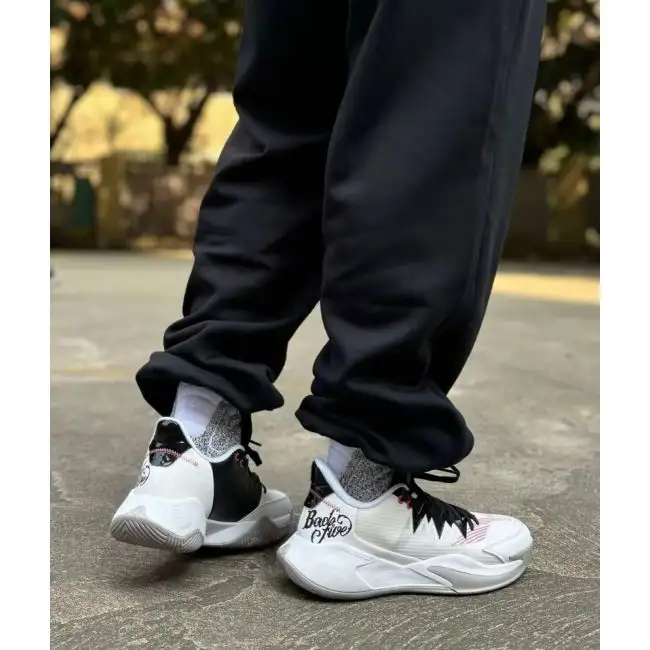 Li Ning Badfive Storm Low Men's Outdoor Basketball Shoes