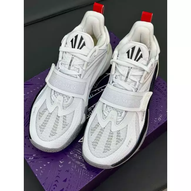 Kyrie Irving X ANTA KAI 1 - TAIJI 