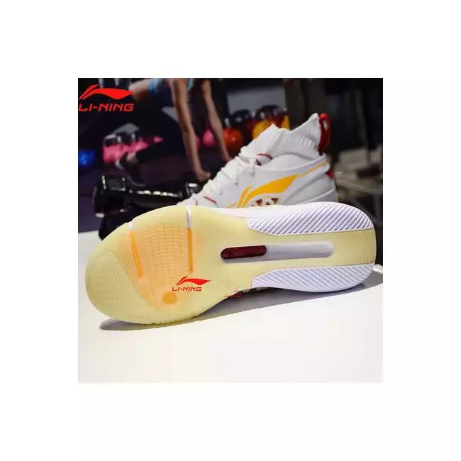 LI-NING Dlo1「Canvas」US9.5 LiNing DLO 1 “Canvas” Sneakers – LiNing Way of Wade Sneakers