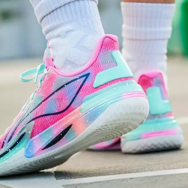 LI-NING Gamma 1「GRB」US10 Li Ning Gamma 1 - GRB Gamma Ray Burst