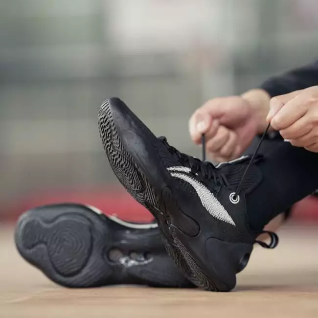 Li-Ning YuShuai Ultra Low 