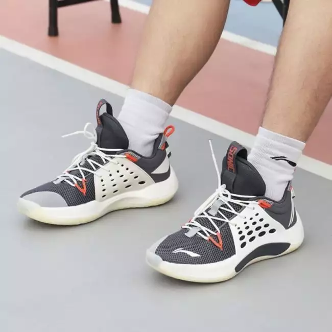 【めっちゃ変わる】 Black/White - Edition Glory Shoes Champion CBA Season | Low 7 SONIC Li-Ning トップス
