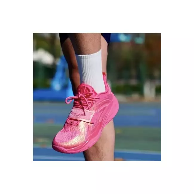 早割クーポン！ Kyrie Irving x ANTA KAI 1  ラケット