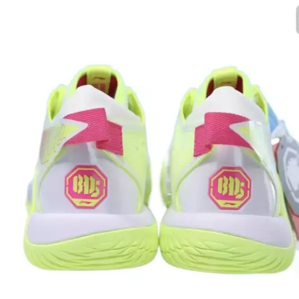 Shock Wave ありがたい 5 Pro 