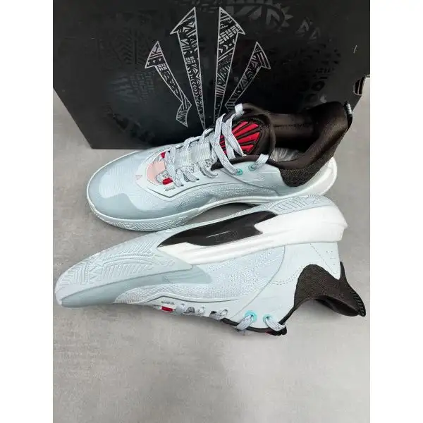 Kyrie fearless shoes sales